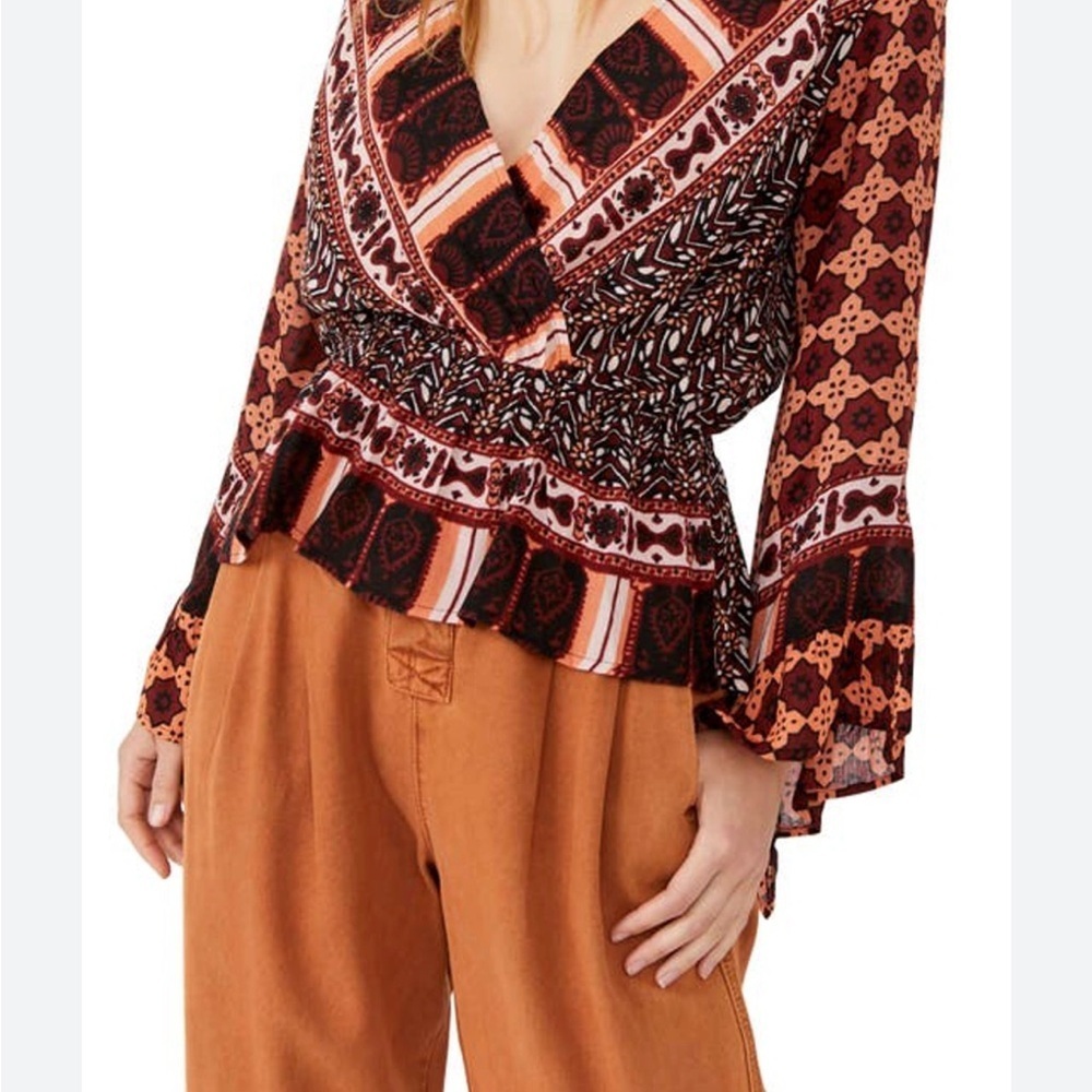 Free People NWT Rosalie Bell Sleeve‎ Faux Wrap Blouse - Picture 9 of 9